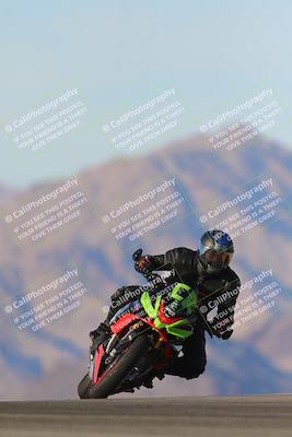media/Dec-15-2023-Apex Assassins (Fri) [[91f19fb1c7]]/Trackday 2/Session 5 (Turn 9)/